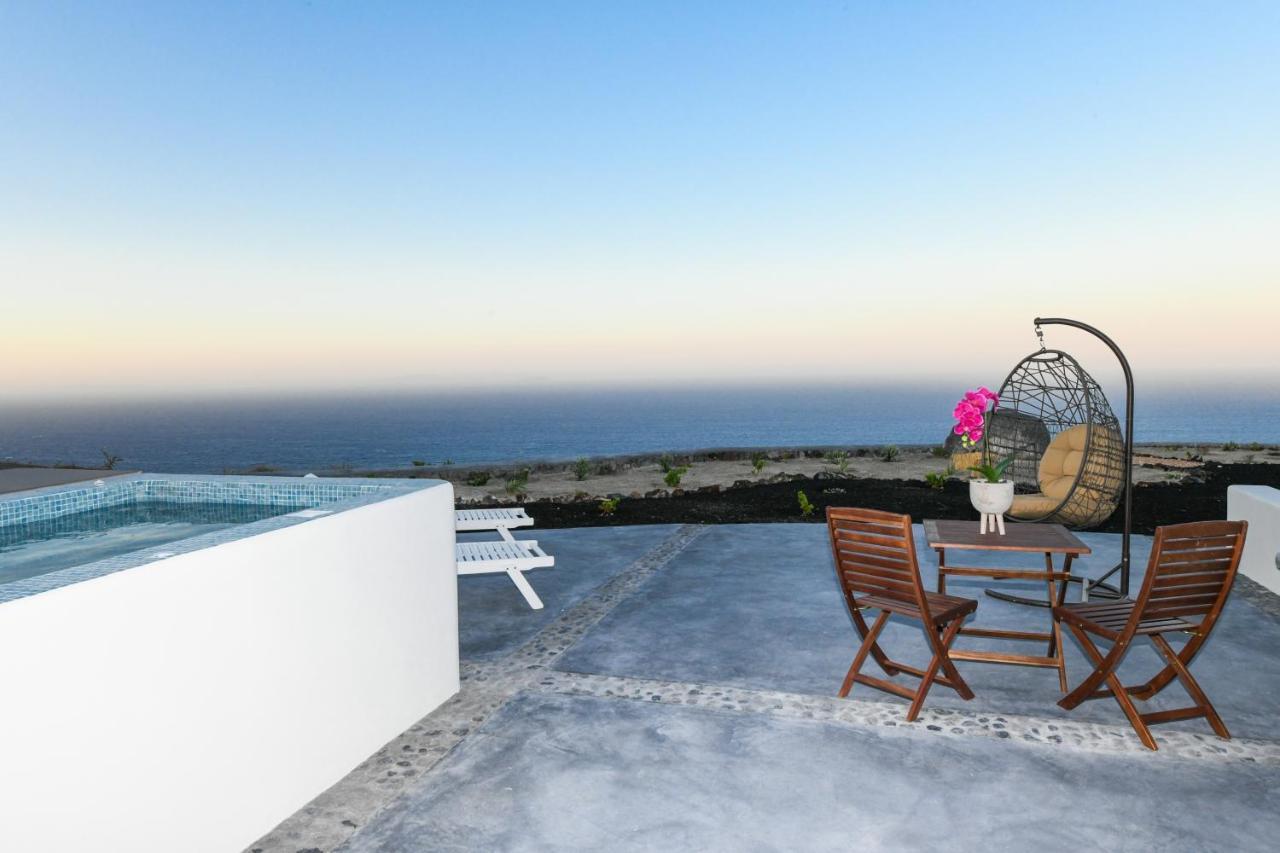 Luxe Efis Home Sea View 4 Villas & 4 Prive Jacuzzi Imerovígli Buitenkant foto